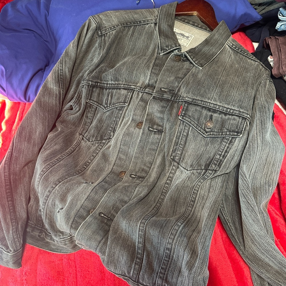 Gray Black Levi’s Denim Jacket